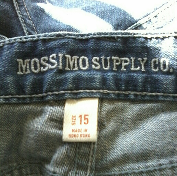 Mossimo - Picture 3 of 3